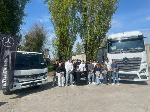 Studenti a lezione con Daimler Truck Italia 